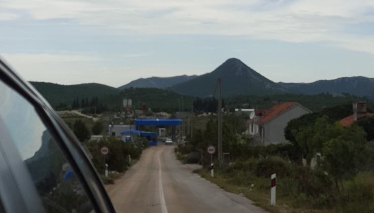 Local Bosnia border crossing had to turn around very sketchy