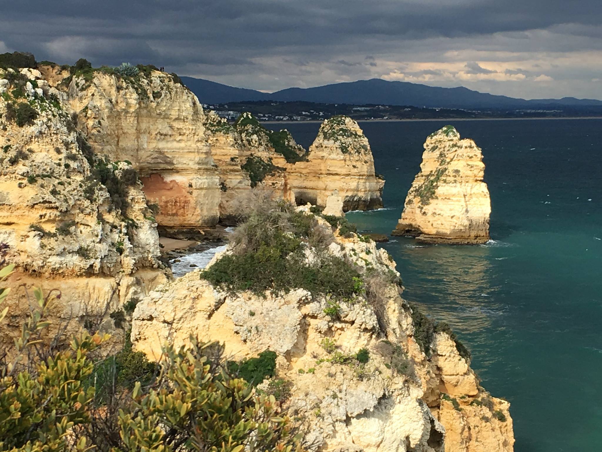 Lagos coastal scenery Portugal better than San Diego