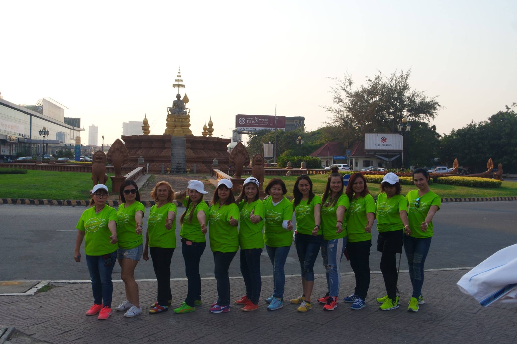 Thai ladies Phnom Penh Cambodia really wanted their picture taken
