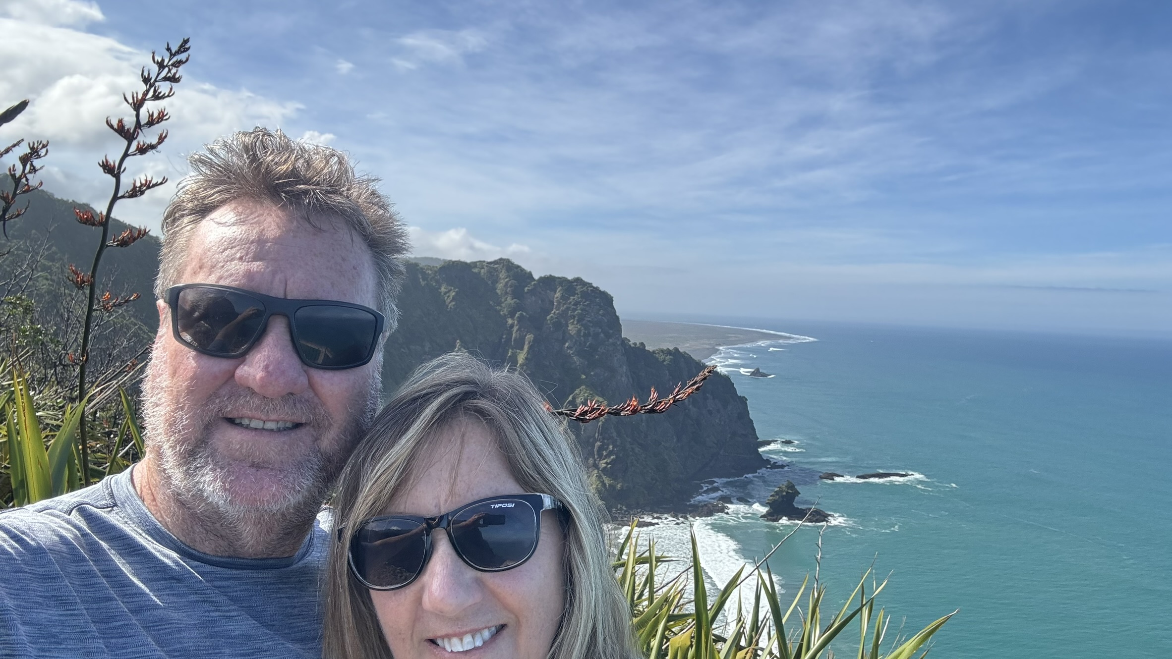 Waitakere Ranges cliff top view Auckland