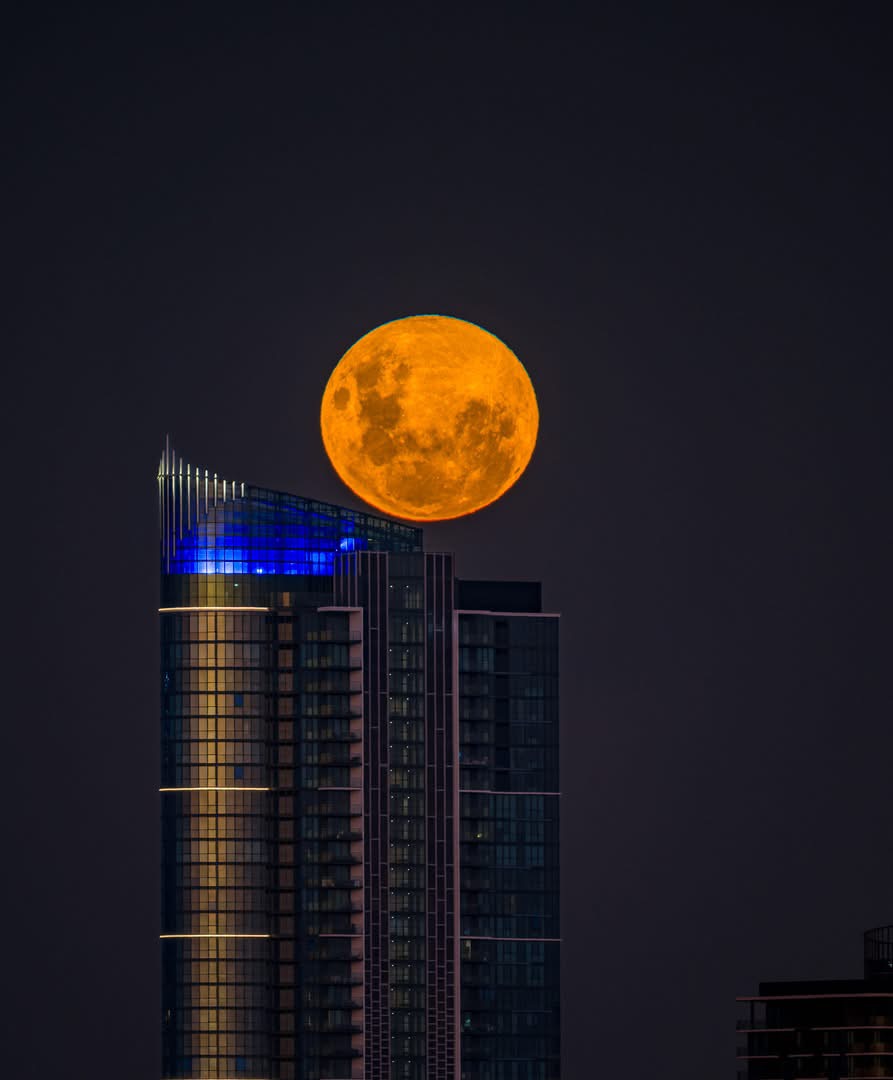Supermoon Swan River Perth Facebook photo