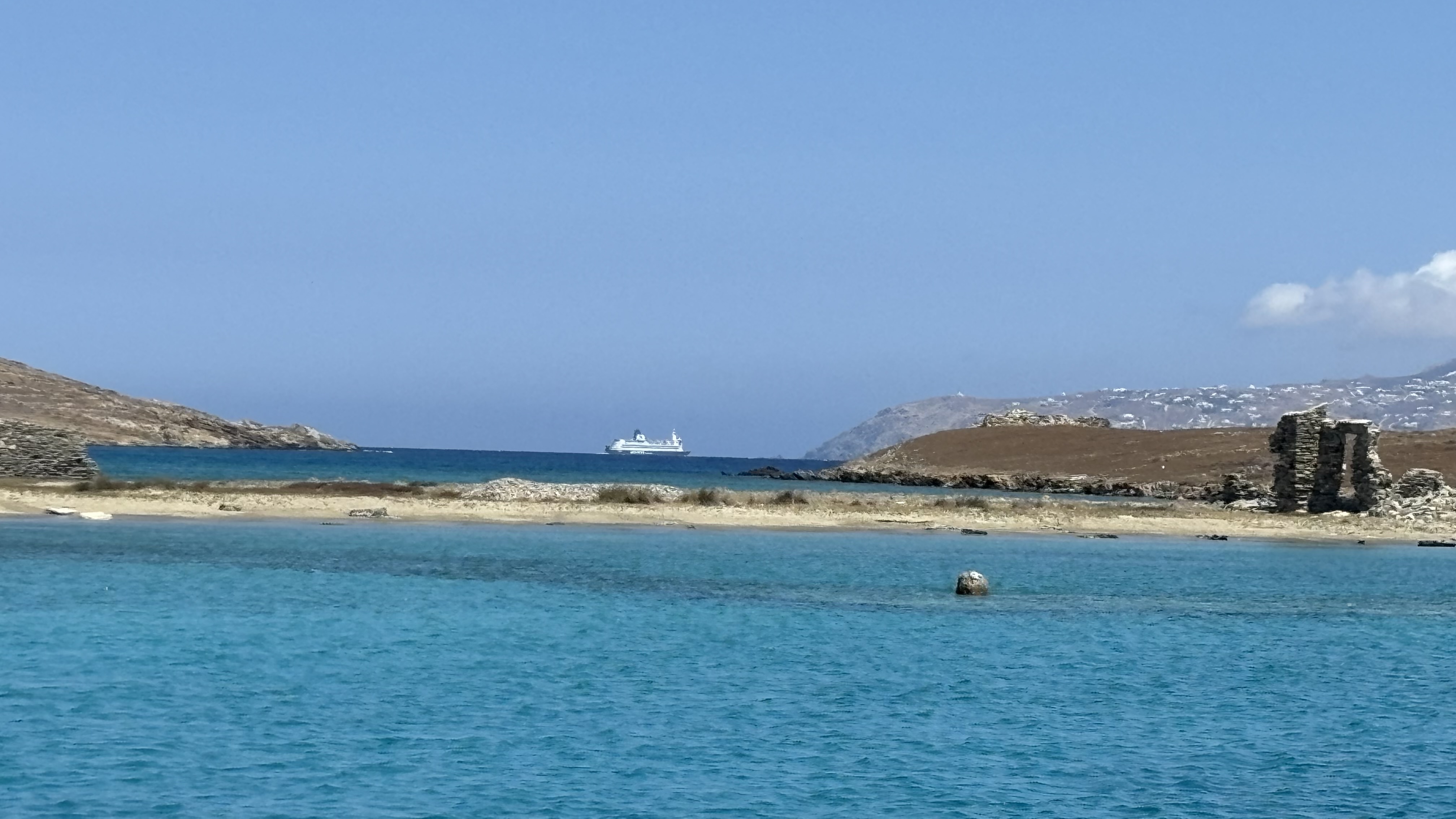 Rineia turquoise water snorkelling